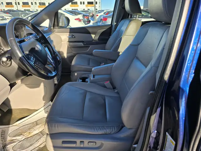 2016 Honda Odyssey Odyssey EX-L V6 7-Pass : One Owner - Photo 7