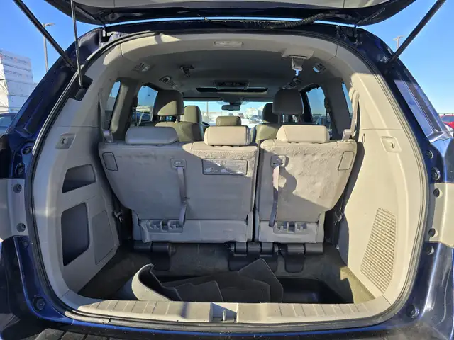 2016 Honda Odyssey Odyssey EX-L V6 7-Pass : One Owner - Photo 19