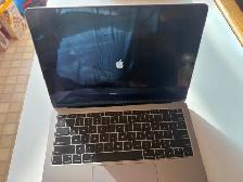 Apple Macbook Air