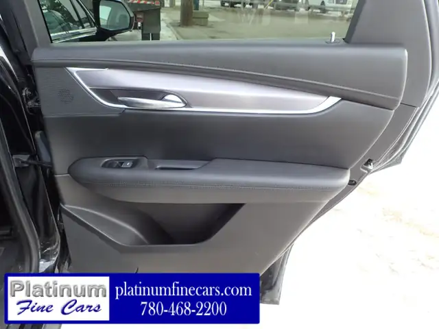 2018 Cadillac XT5 Premium Luxury AWD - Photo 17