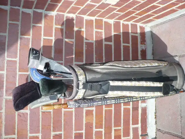 Équipement de Golf Femme Droitiere compren le sac et fer et bois