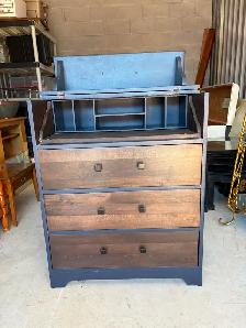 Stunning Painted Dresser - Photo 6