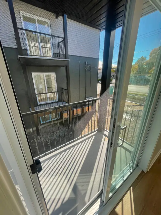 Condo de 3 chambres a Limbour: 5 Electros et 1 Parking - Photo 2