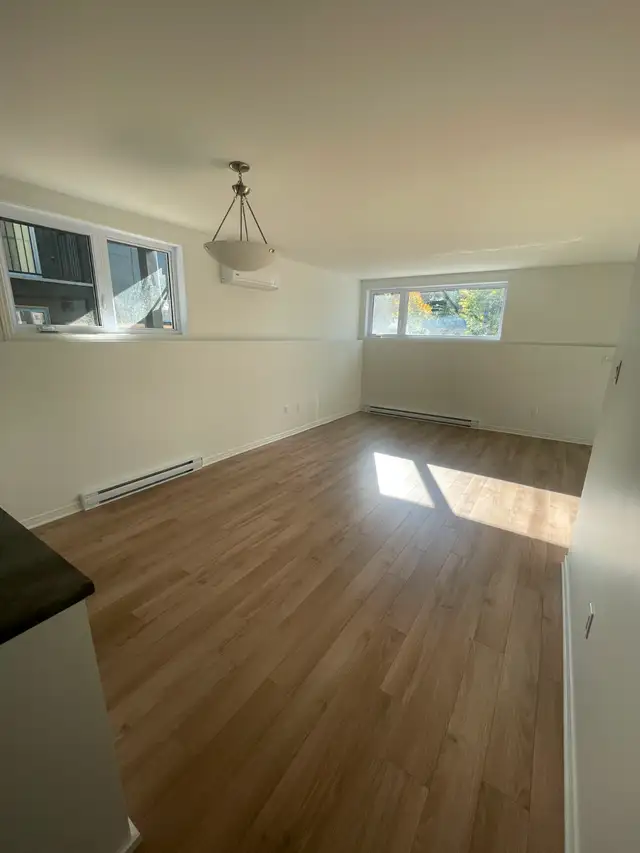 Condo de 3 chambres a Limbour: 5 Electros et 1 Parking - Photo 9