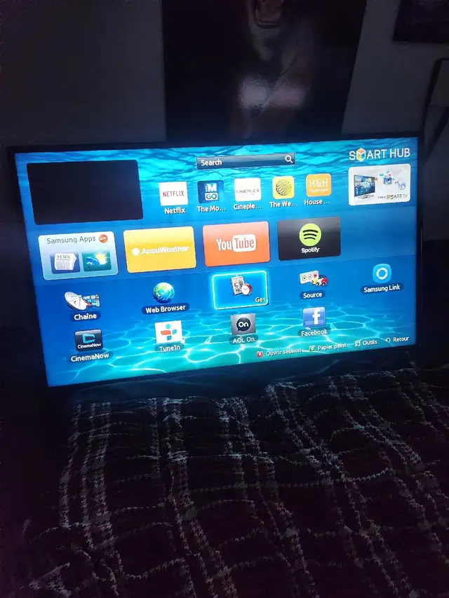 Smart Tv Samsung 55 pouces full HD avec manette 514 261 1595. - Photo 3