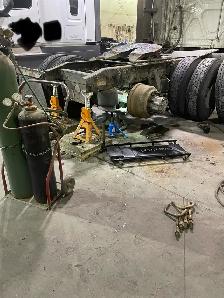 Truck & Transport Mechanical Services - Photo 3