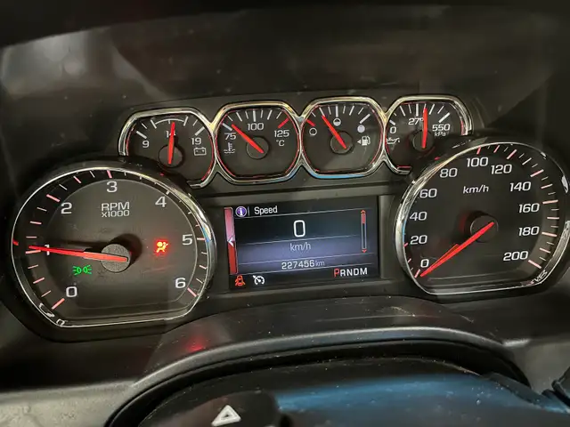 2014 GMC sierra 1500 SLT crew cab - Photo 4