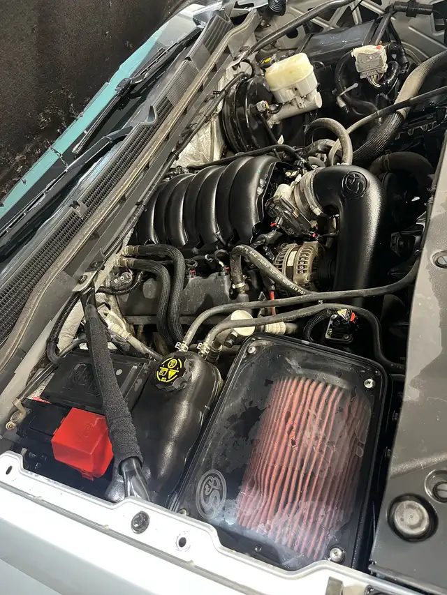 2014 GMC sierra 1500 SLT crew cab - Photo 7