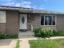 Rundle NE - 2 BR basement