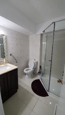 Basement for rent $500/month (Brimley and St.Clair) Scarborough - Photo 3
