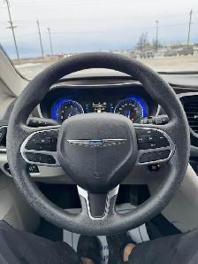 2017 Chrysler Pacifica LX - Photo 10