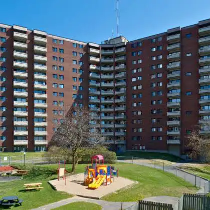 Apartment for Rent – 1339 Meadowlands Dr - Photo 5