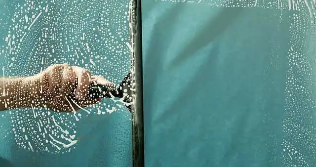 Préposé(e) à l'entretien ménager commercial (Classe B)