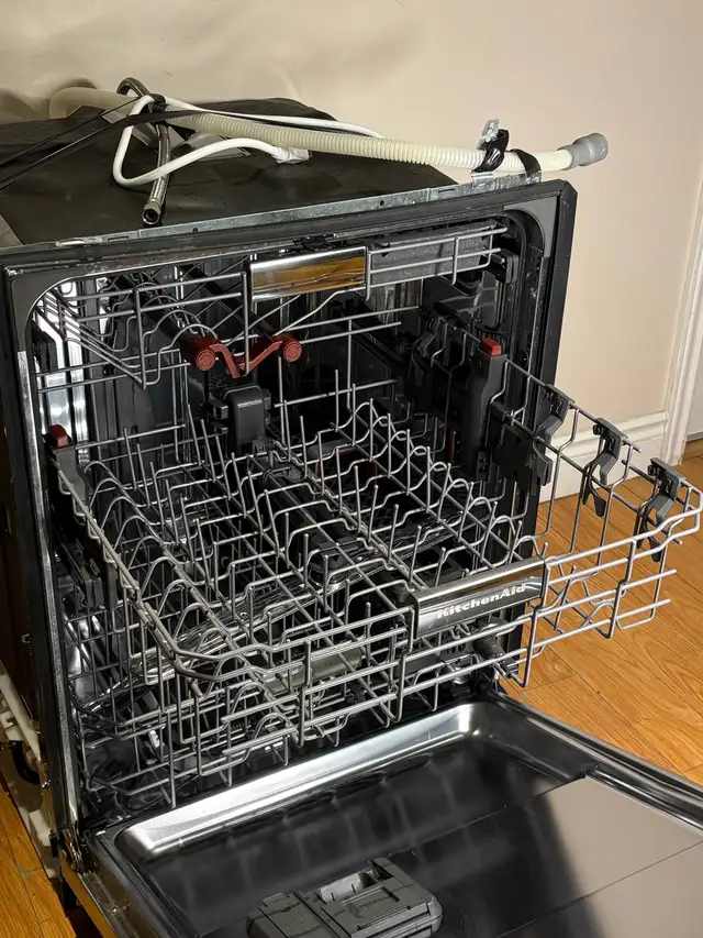 KitchenAid KDPM604KPS Dishwasher – Serviced & Tested - Photo 6