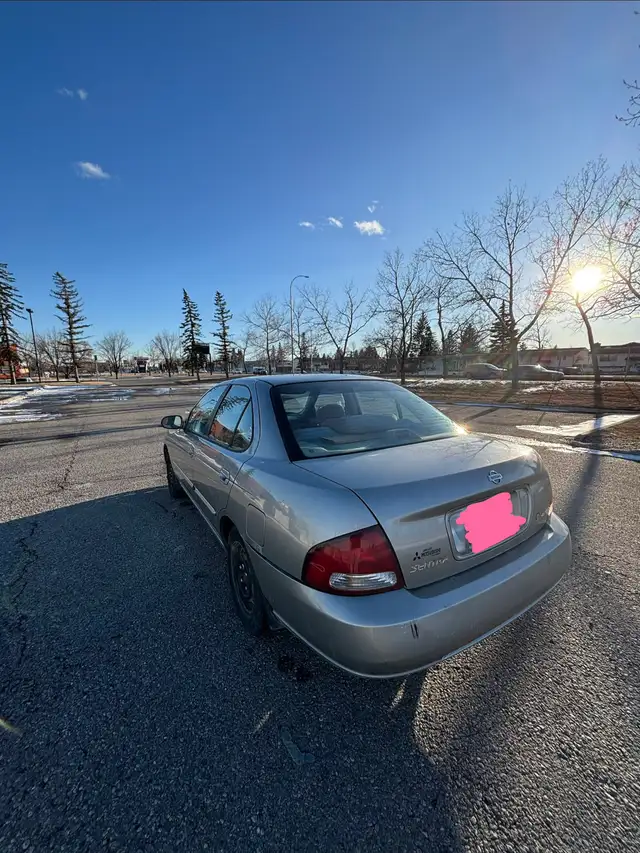 2002 Nissan Sentra - Photo 9