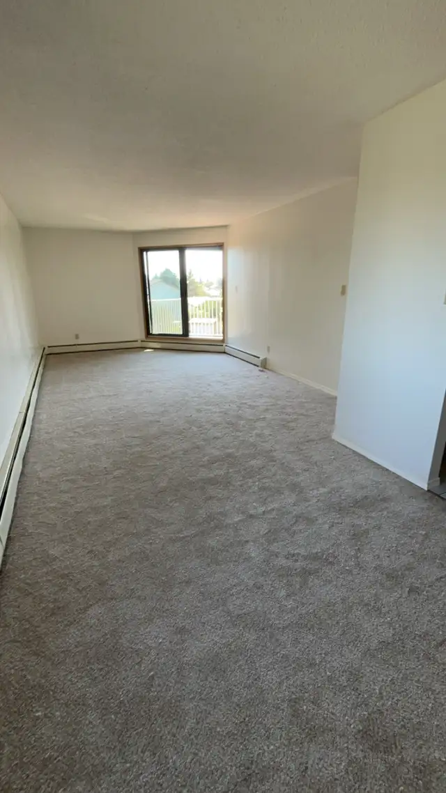 Millwoods Apartment For Rent - Photo 5