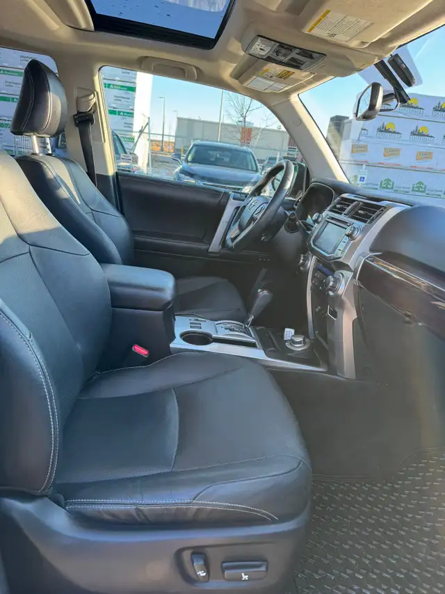 2016 Toyota 4Runner Limited : Low Mileage, One Owner - Photo 10