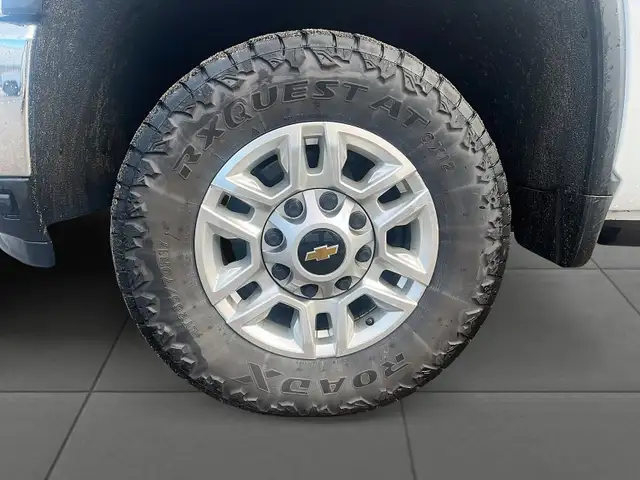 2024 Chevrolet Silverado 2500HD LT LT Suspension Package | 4W... - Photo 10