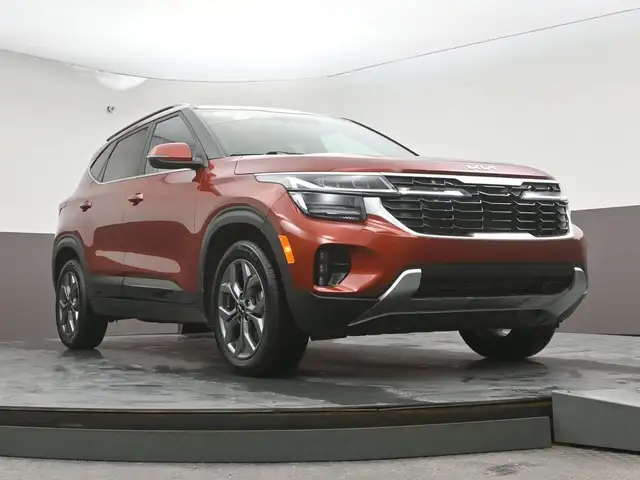 2025 Kia Seltos EX AWD Call 902-466-9550 Android Auto / Apple Ca - Photo 37