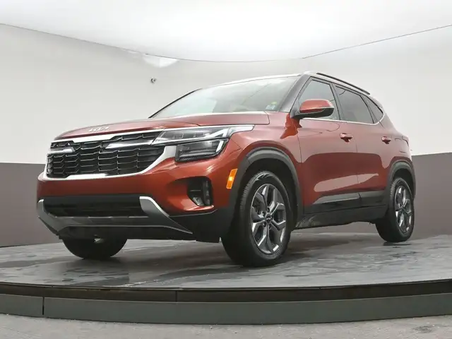 2025 Kia Seltos EX AWD Call 902-466-9550 Android Auto / Apple Ca - Photo 38
