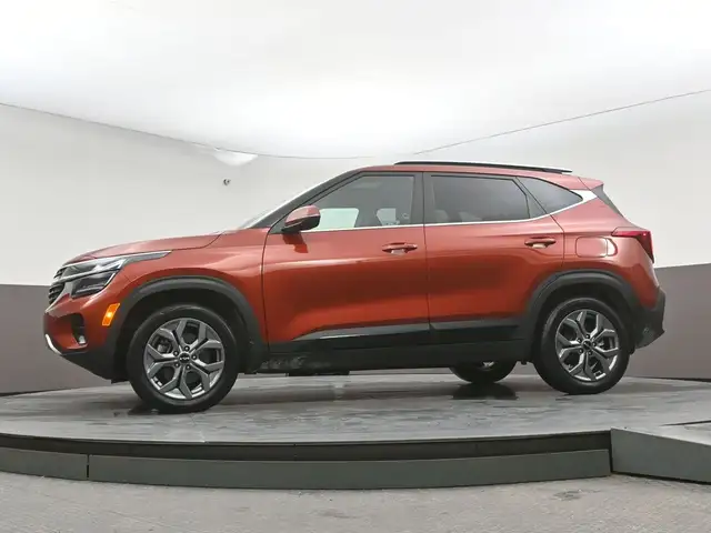 2025 Kia Seltos EX AWD Call 902-466-9550 Android Auto / Apple Ca - Photo 39