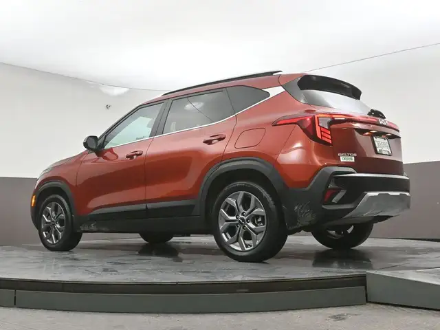 2025 Kia Seltos EX AWD Call 902-466-9550 Android Auto / Apple Ca - Photo 41