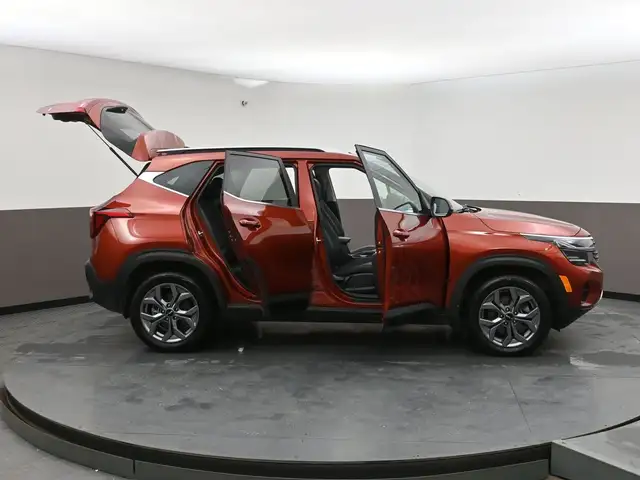 2025 Kia Seltos EX AWD Call 902-466-9550 Android Auto / Apple Ca - Photo 51