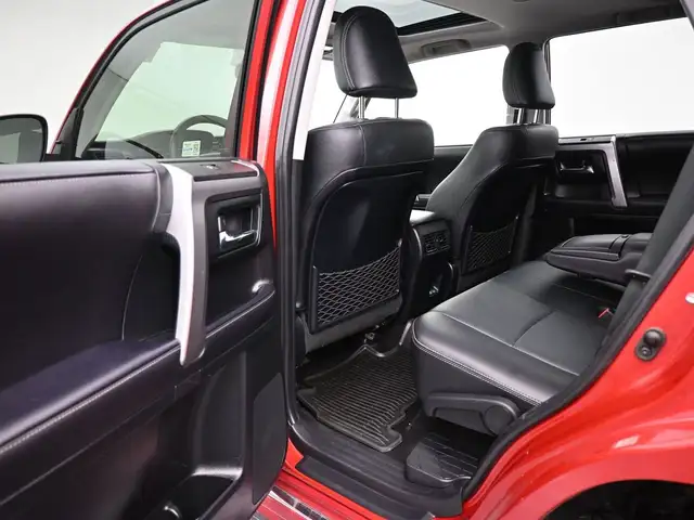 2023 Toyota 4Runner LIMITED Call 902-466-9550 ANDROID AUTO / APP - Photo 20