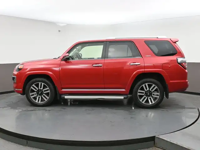 2023 Toyota 4Runner LIMITED Call 902-466-9550 ANDROID AUTO / APP - Photo 31