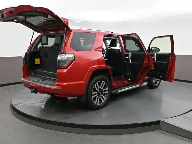 2023 Toyota 4Runner LIMITED Call 902-466-9550 ANDROID AUTO / APP - Photo 59