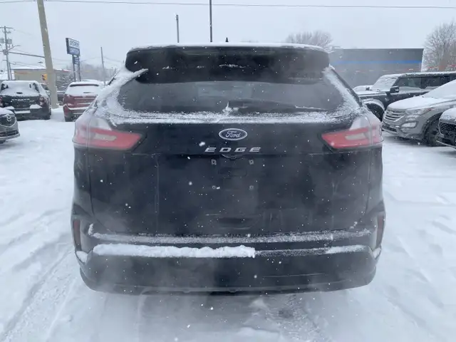 2022 Ford Edge ST LINE - Photo 4