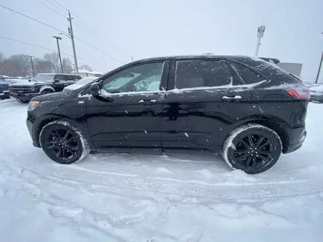 2022 Ford Edge ST LINE - Photo 6