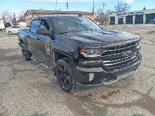 2017 Chevrolet Silverado 1500 - Photo 2