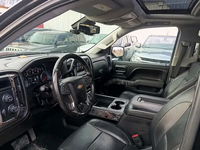 2017 Chevrolet Silverado 1500 - Photo 9