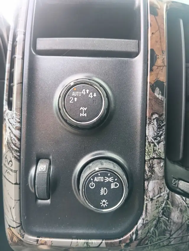 2017 Chevrolet Silverado 1500 - Photo 14