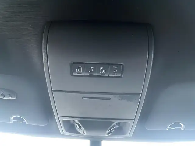 2020 Dodge Grand Caravan Premium Plus Premium Plus | Heated S... - Photo 19