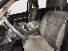 2022 RAM 1500 Classic Tradesman Express | Night Edition | 4X4... - Photo 10