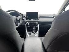 2024 Toyota RAV4 LE LE | Adaptive Cruise | Heated Seats - Photo 11