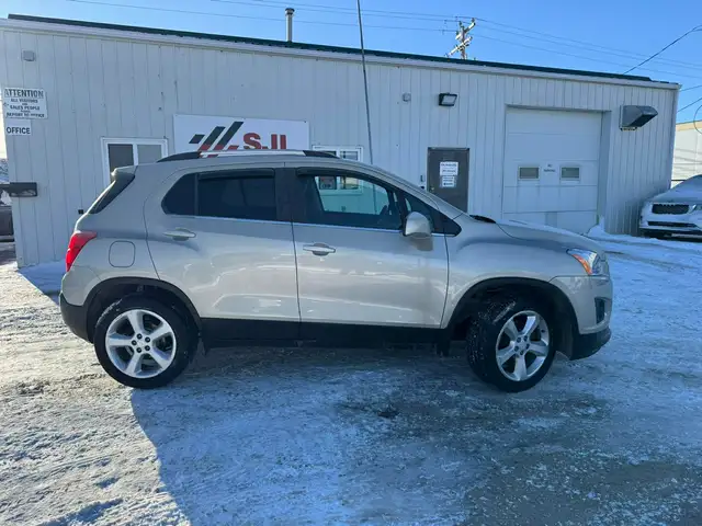 2015 Chevrolet Trax LTZ - Photo 2