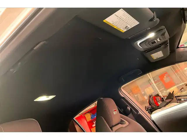 2024 Toyota GR Corolla AWD | 6-SPEED | TOUCHSCREEN | - Photo 15