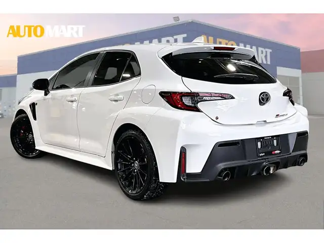 2024 Toyota GR Corolla AWD | 6-SPEED | TOUCHSCREEN | - Photo 31