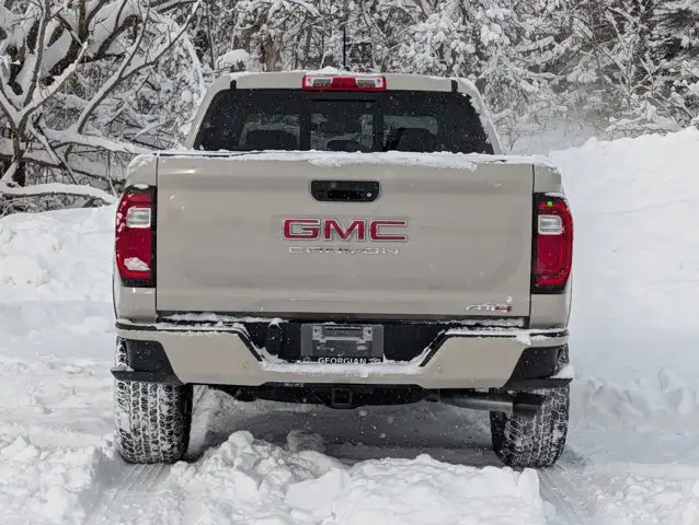 2026 GMC Canyon AT4- Prograde Trailering Pkg - Photo 9