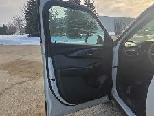 2021 Chevrolet Trailblazer LS- Reverse Camera - Cruise Control - Photo 11