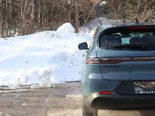 2024 Dodge Hornet GT Plus- Sunroof - Heated Vented Seats - Photo 11