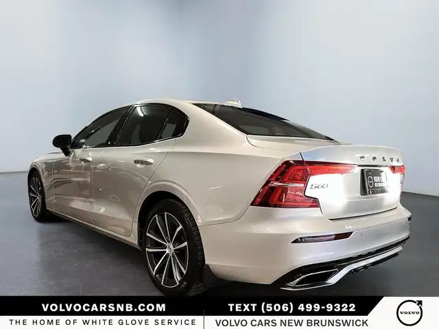 2021 Volvo S60 T5 Momentum | Certified Pre Owned! - Photo 4