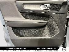 2023 Volvo XC40 B5 Ultimate Bright | Certified Pre Owned!" - Photo 11