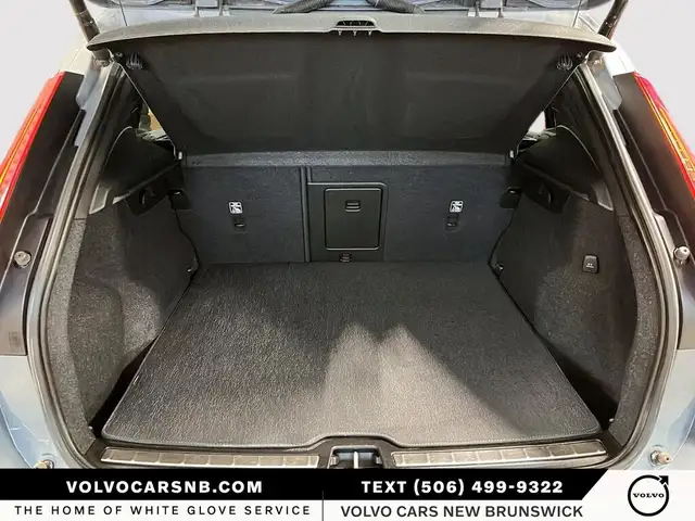 2023 Volvo XC40 B5 Ultimate Bright | Certified Pre Owned!" - Photo 16