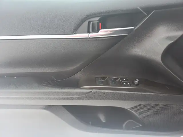 2024 Toyota Camry SE SE | Heated Seats | Dual Climate Control - Photo 14