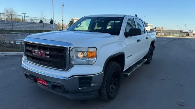 2015 GMC Sierra 1500 Base 4x2 Crew Cab 5.75 ft. box 143.5 in. WB