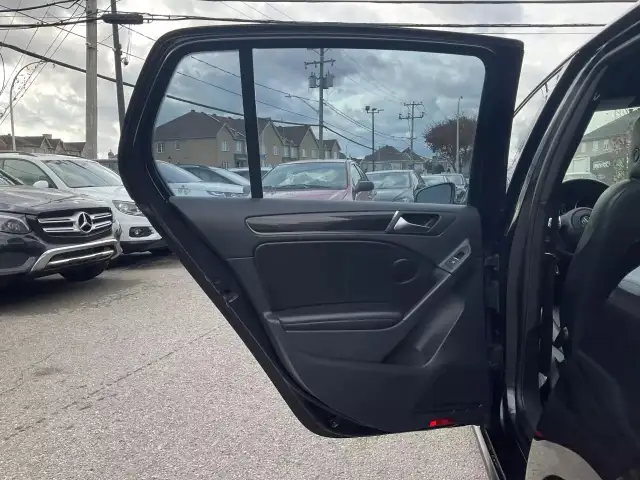 2011 VOLKSWAGEN GTI Autobahn | Cuir | Toit | Mags - Photo 17